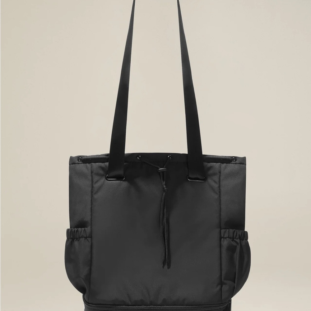 Beyond Yoga Black Drawstring Backpack - Picture 3 of 11